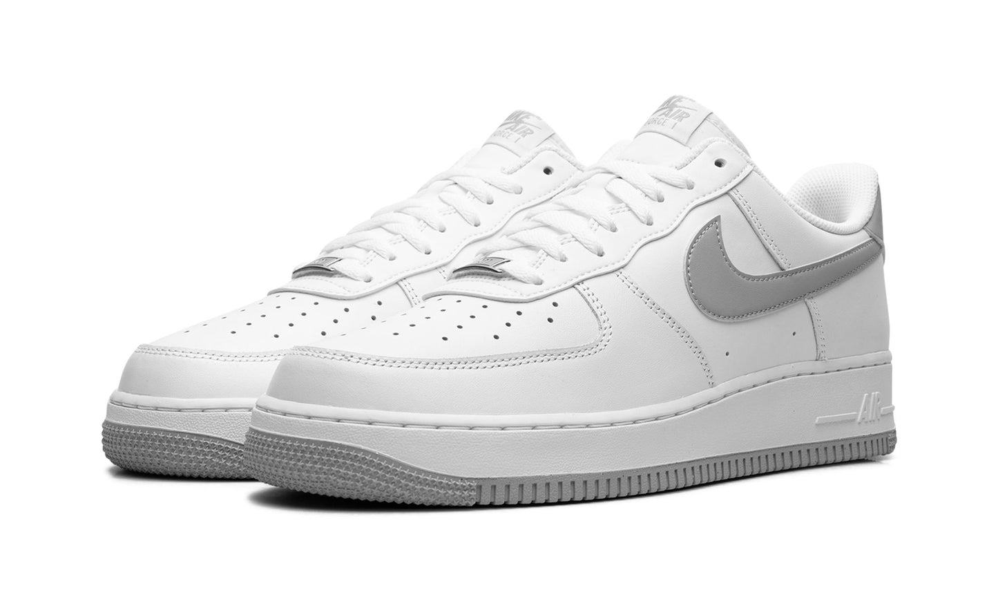 Nike Air Force 1 Low White Light Smoke Grey