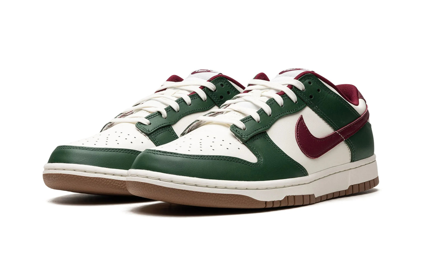Nike Dunk Low Gorge Verde