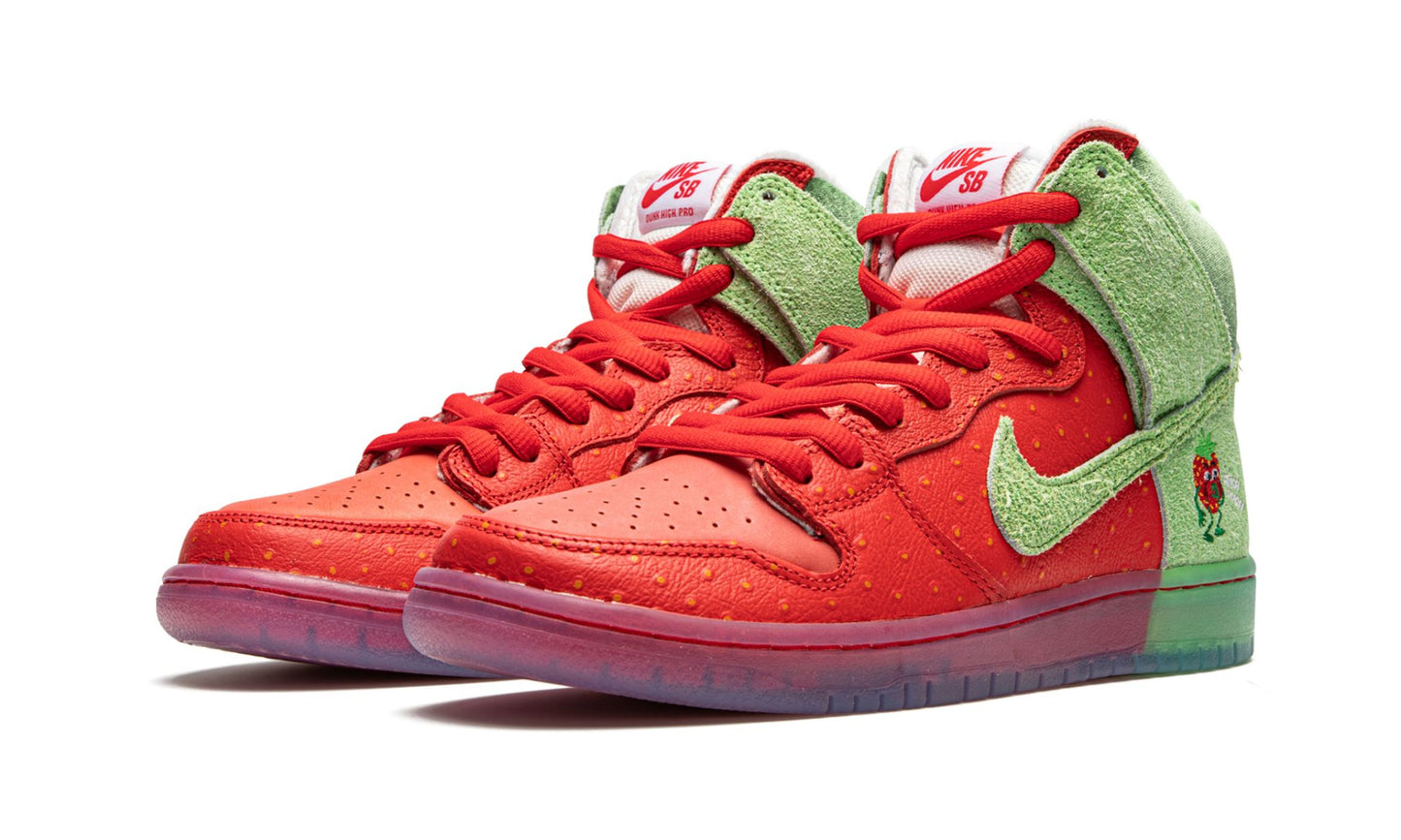 Nike SB Dunk High Pro Strawberry Cough